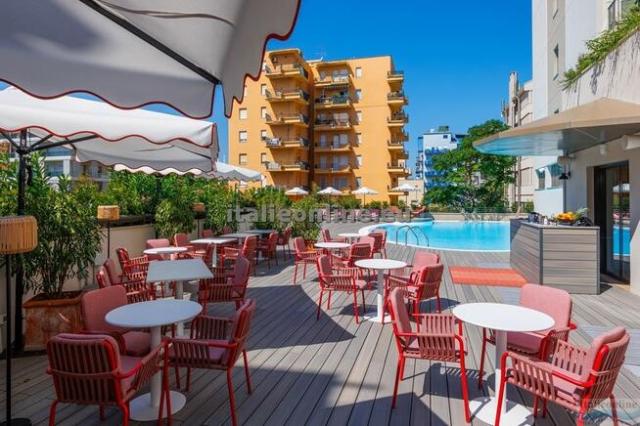 Hotel Charlie