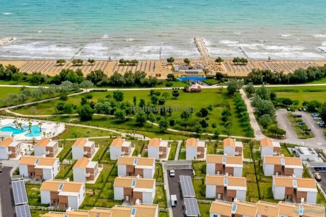 Pareus Beach Resort