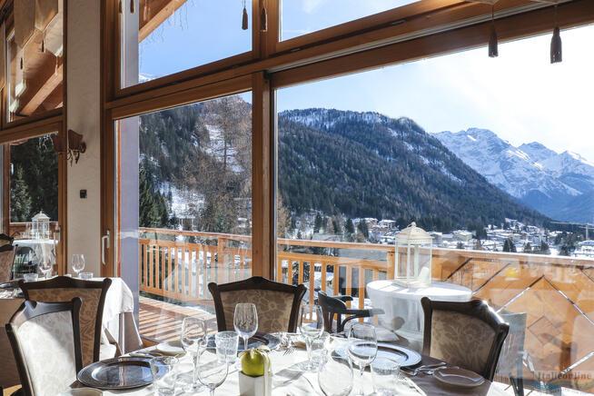 Cristal Palace Hotel