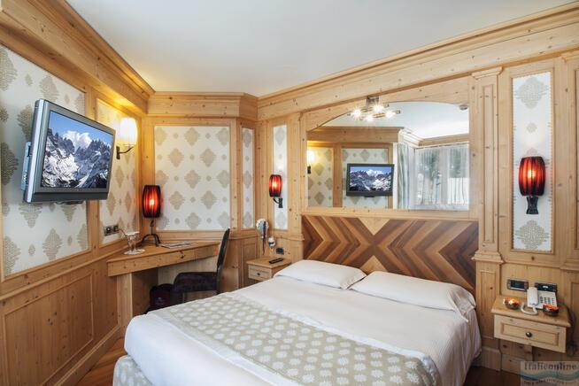 Cristal Palace Hotel