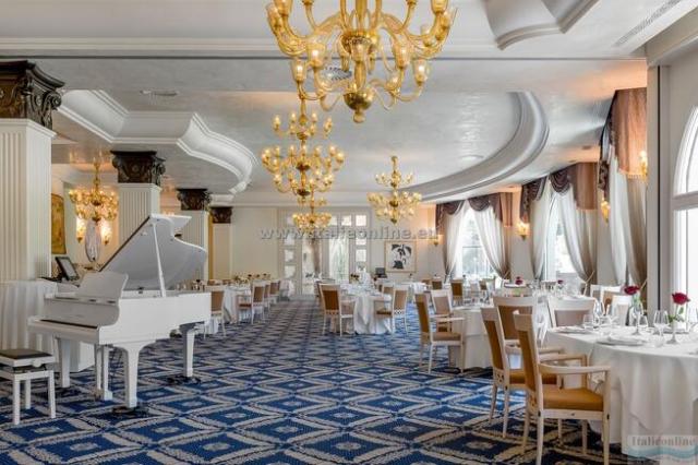 Palace Hotel