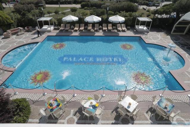 Palace Hotel