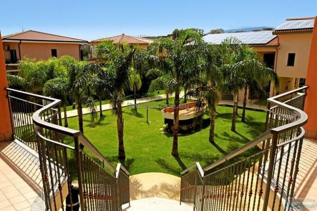 Club Esse Aquilia