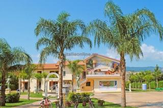 Club Esse Aquilia