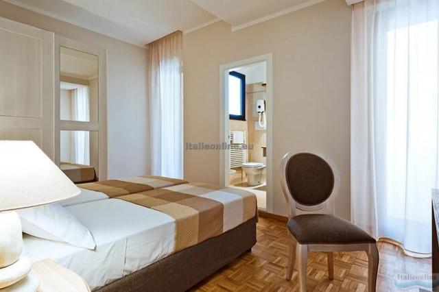Hotel Ambassador