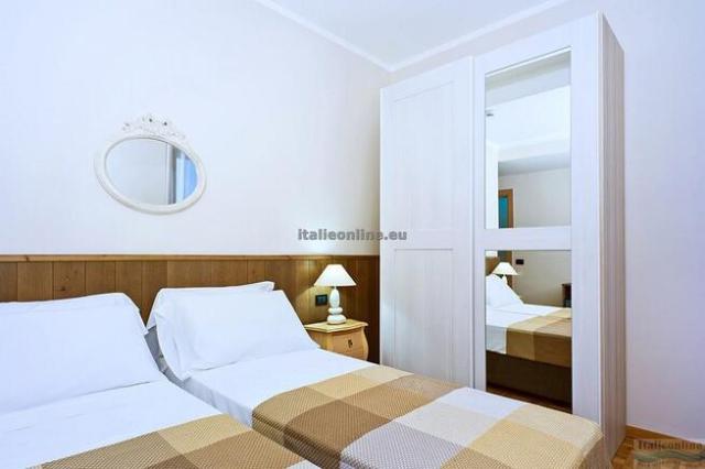 Hotel Ambassador