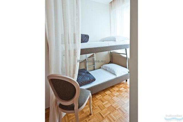 Hotel Ambassador