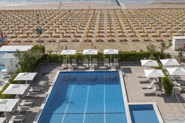 Hotel Imperial Palace