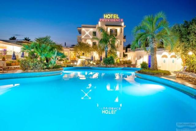 Hotel Providence