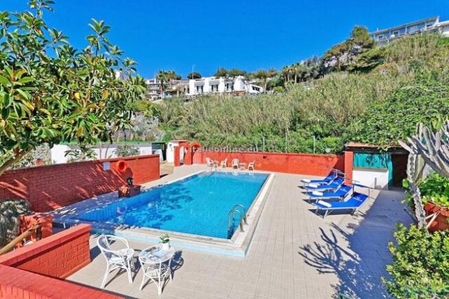 Hotel Punta Imperatore