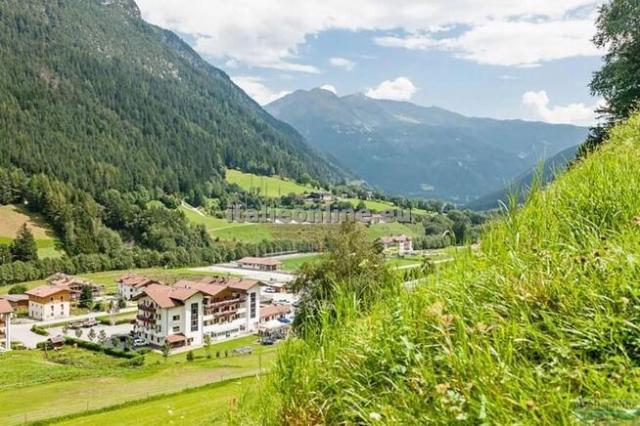 Hotel Bergkristall SKI