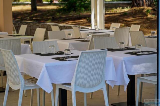 Hotel Club Lacona
