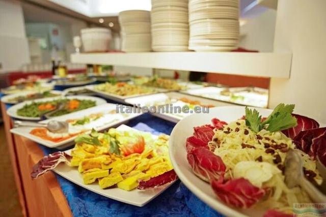 Hotel Club Lacona