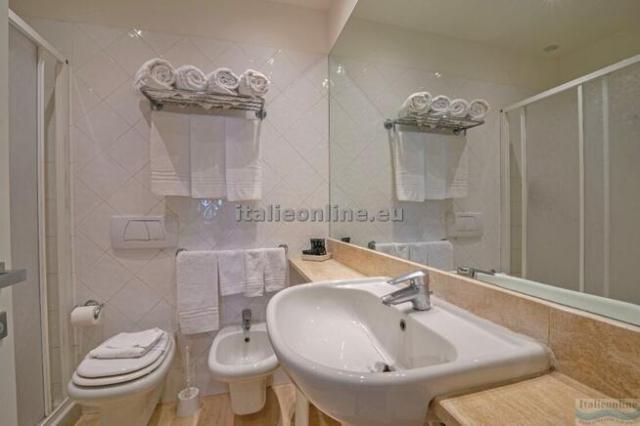 Hotel Club Lacona