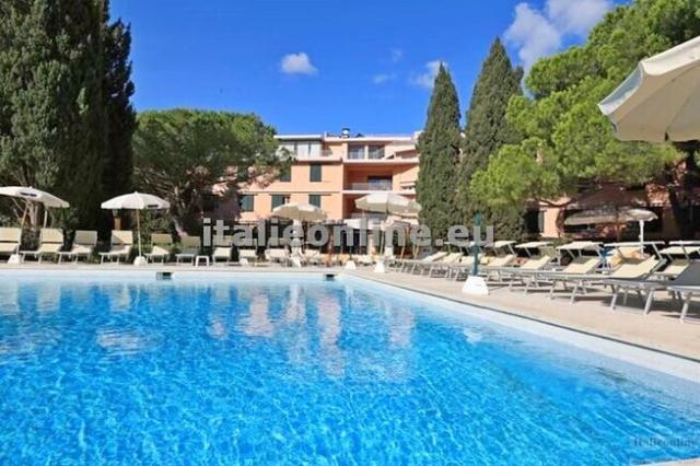 Hotel Club Lacona