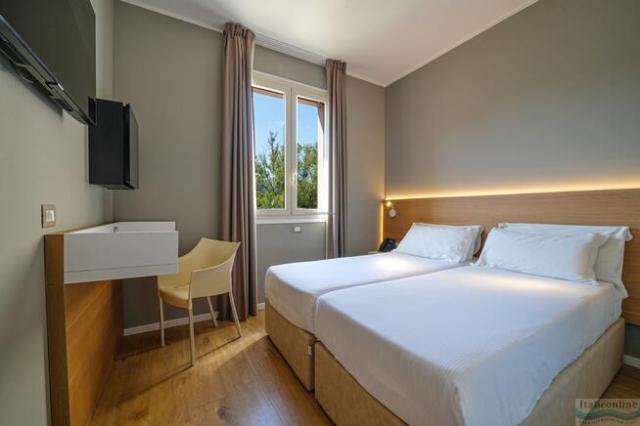 Hotel Club Lacona