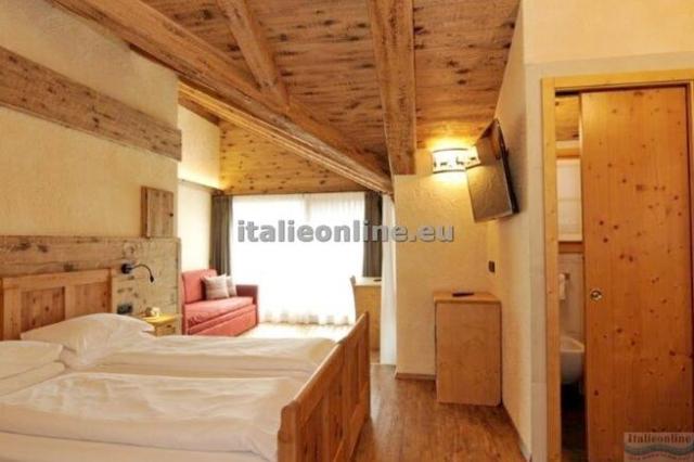 Hotel Helvetia SKI