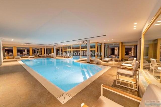 Hotel White Angel SKI
