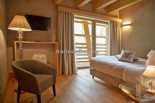 Hotel Au Charmant Petit Lac SKI