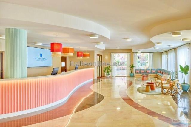 Serenusa Resort