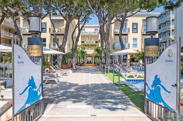Hotel Excelsior