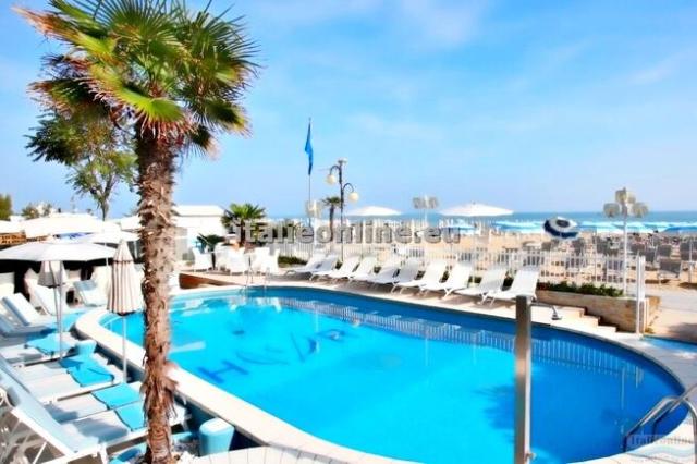 Hotel Rivamare