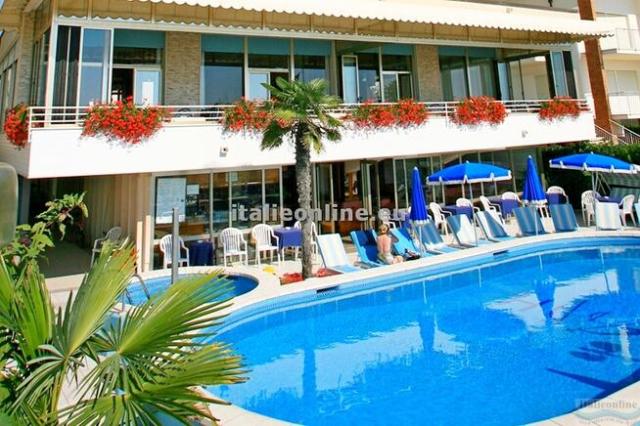 Hotel Rivamare