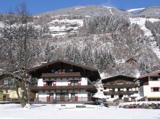 Unterbrunn - Gästehaus - Bhome