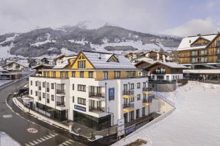 Fiss Suites by Alps Resort