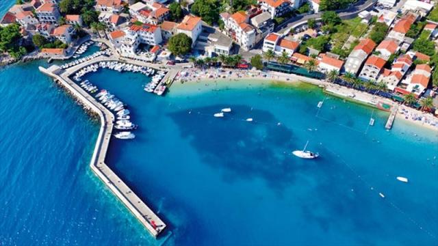 GRADAC (2).JPG