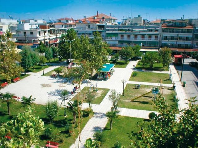GR_OREA ELENI_GARDEN_WWW.JPG
