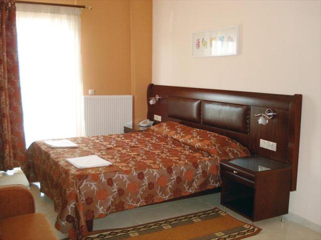 PARALIA_OREAELENIPALACE (10).JPG