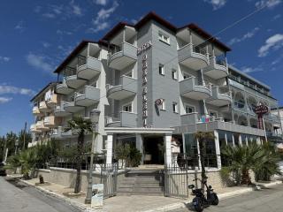 Orea Eleni Palace