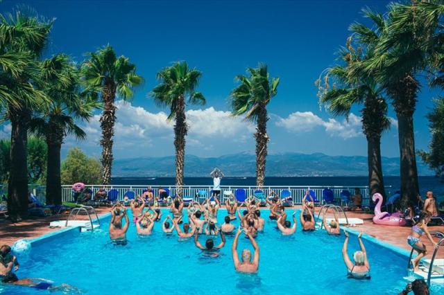 SWIMMING POOL ANIMATIONS.JPG