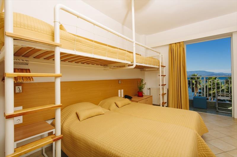 BUNKBED-SCALED.JPG