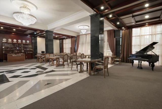 ANI CENTRAL INN.JPG
