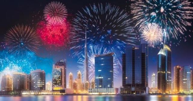 DUBAI NIGHT.JPG