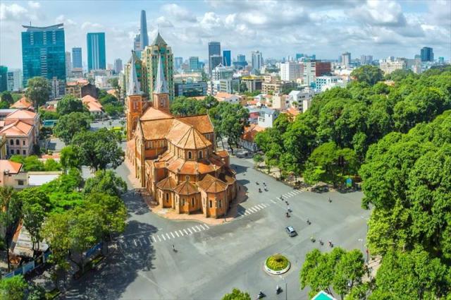SAIGON - NOTRE DAME CATHEDRAL.JPG