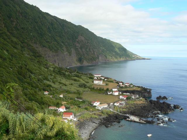 Sao Jorge - jižní pobřeži