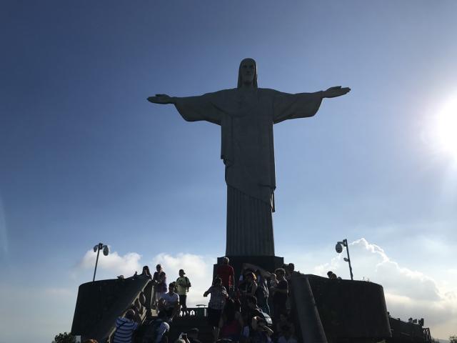 socha Krista na vrcholu Corcovado