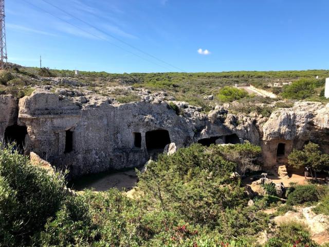 Cala Morell - Nekropole