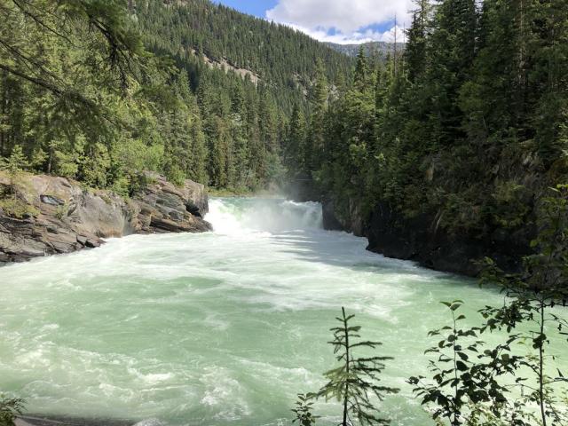 Overlander Falls