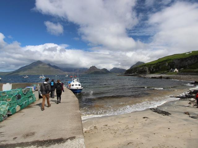 Elgol - nástup do lodi