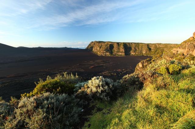 Réunion - vnější kaldéra vulkánu Piton de la Fournaise