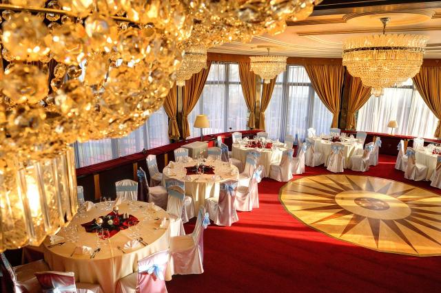 Restaurace