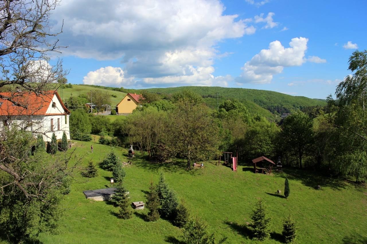 Okolí penzionu Kreminsko