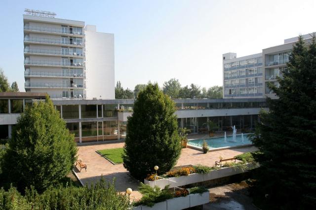 Okolí hotelu Balnea Grand