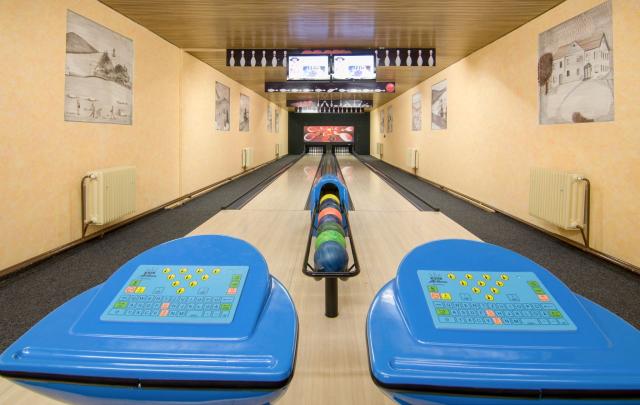 Bowling