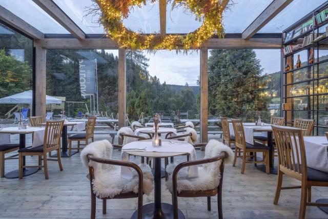 Restaurace s terasou