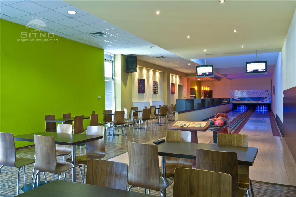 Bowling